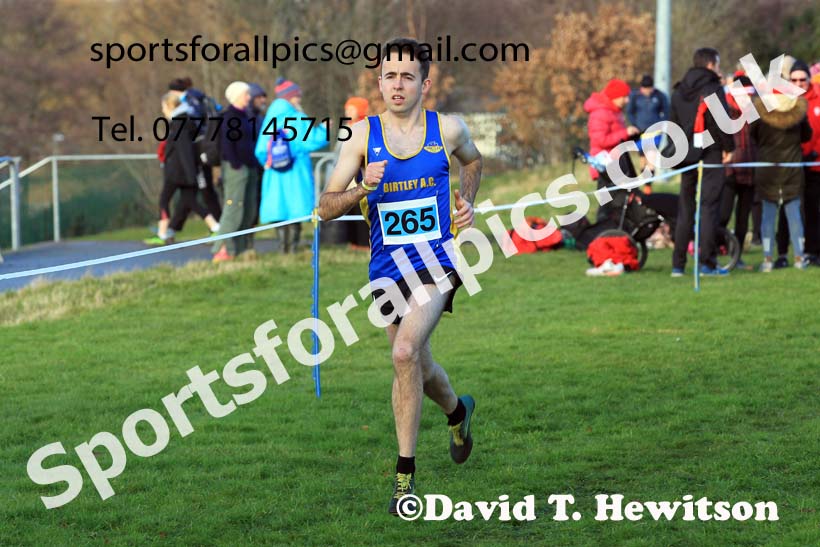 Senior mens 2022 Birtley Cross Country Relays. Photo: David T. Hewitson/Sports for All Pics